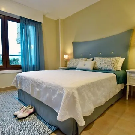 Sleeps 6 Pool T698796 דירה