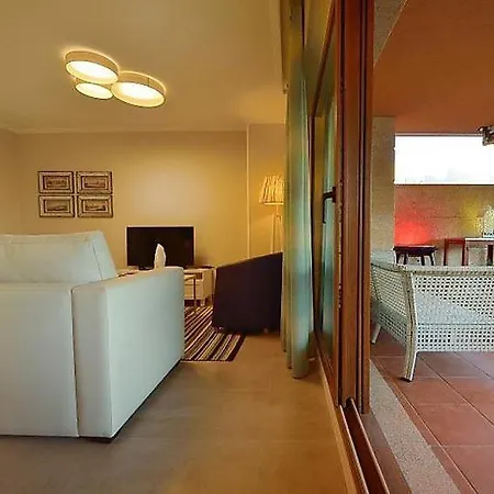 Sleeps 6 Pool T698796 *